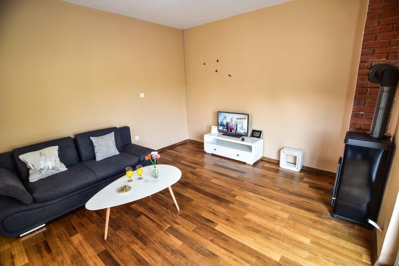 Villa Ankin Dvor à Galovac  Extérieur photo